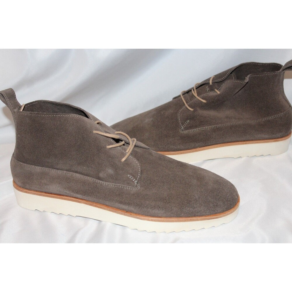 NISOLO MEN'S TRAVEL CHUKKA SUEDE LIGHTWEIGHT DRESS SHOES GRAY SZ 8 NIB